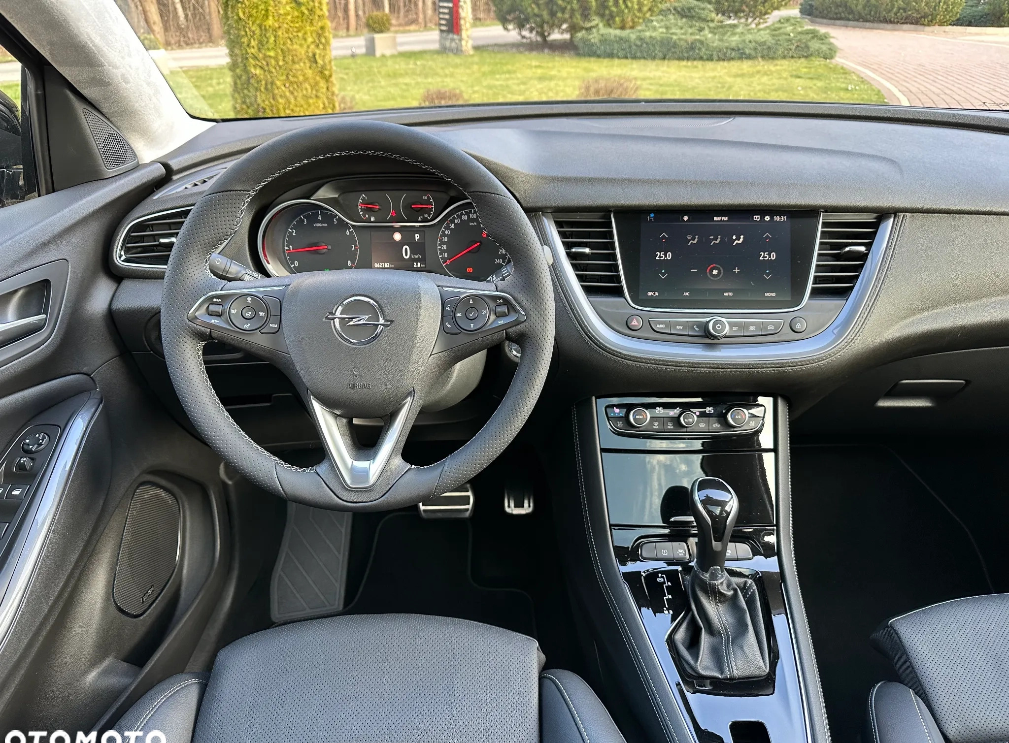 Opel Grandland X cena 92900 przebieg: 62000, rok produkcji 2019 z Górzno małe 742